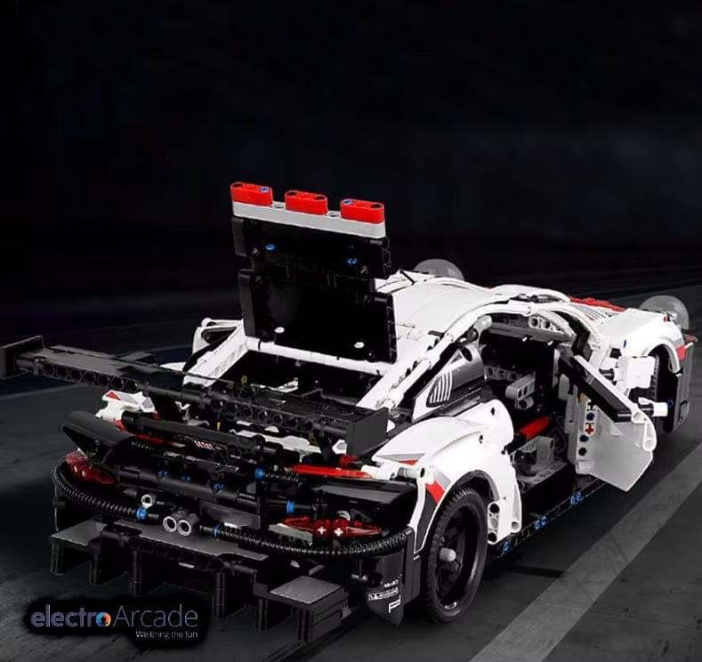 Porsche 911 RSR Sports Car 1580pcs brick set - Technique 2 Detailed LEGO Porsche 911 RSR sports car model for collectors and enthusiasts.